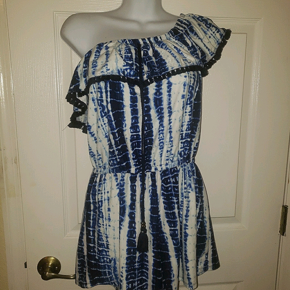 Derek Heart Romper size L